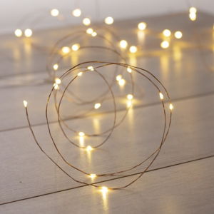 LED světelný řetěz s dálkovým ovládáním DecoKing Simple Chain, 100 světýlek, délka 10,3 m