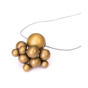 Dřevěný náhrdelník ve zlaté barvě Ko-ra-le Lucky
