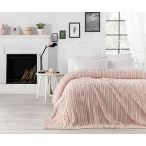 Světle růžový přehoz přes postel Camila, 220 x 240 cm