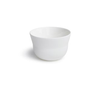 Bílý hrnek z kostního porcelánu Kähler Design Kaolin, 150 ml